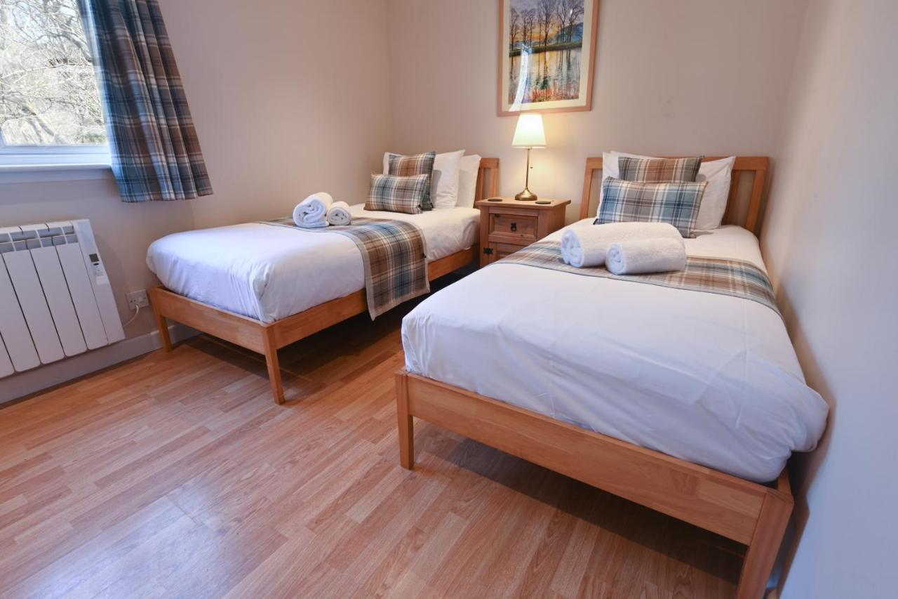 Birchbrae Highland Lodges Онич Экстерьер фото
