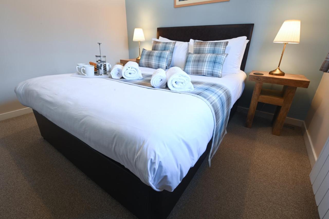 Birchbrae Highland Lodges Онич Экстерьер фото