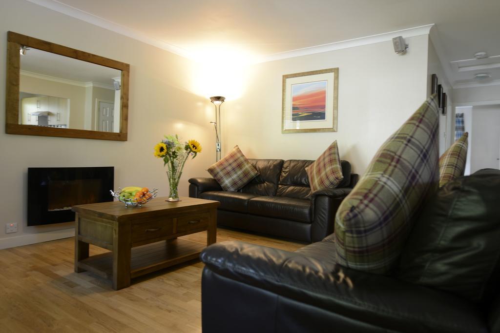 Birchbrae Highland Lodges Онич Экстерьер фото