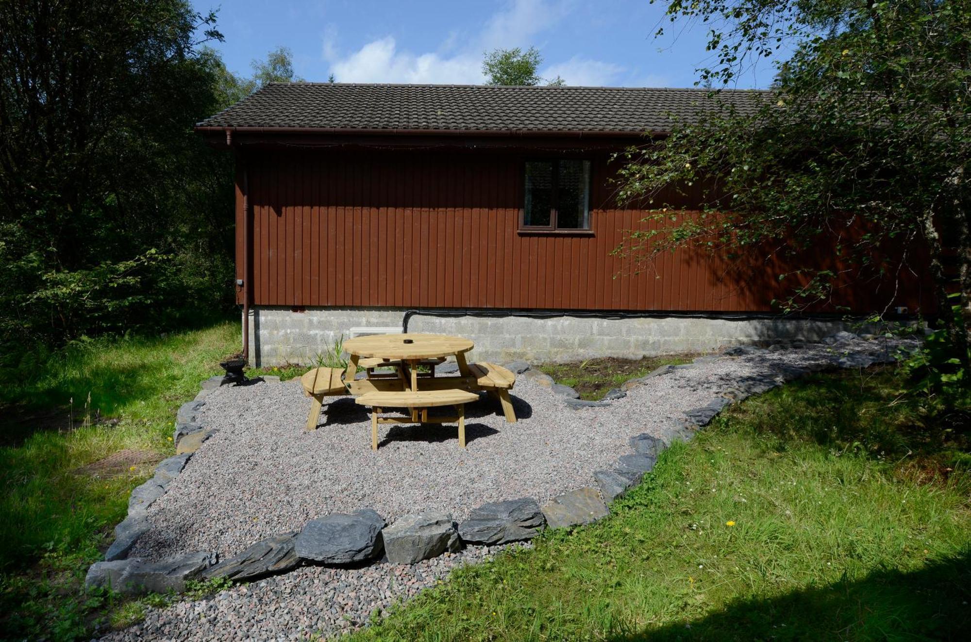 Birchbrae Highland Lodges Онич Экстерьер фото